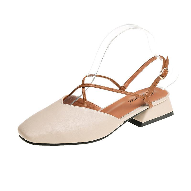 Vierkante hiel rond teen sandalen