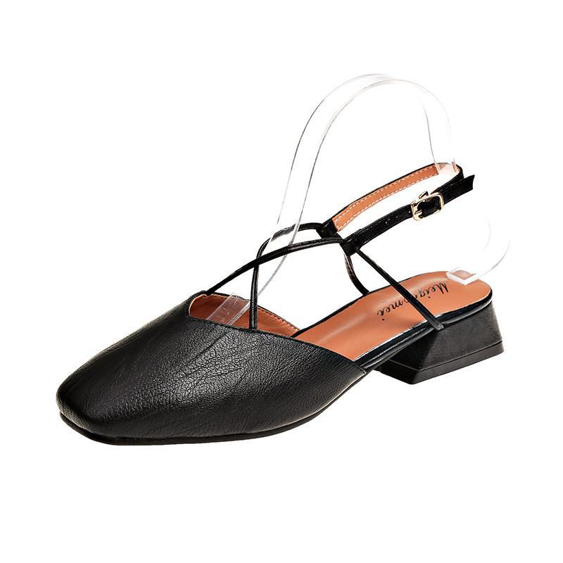 Vierkante hiel rond teen sandalen